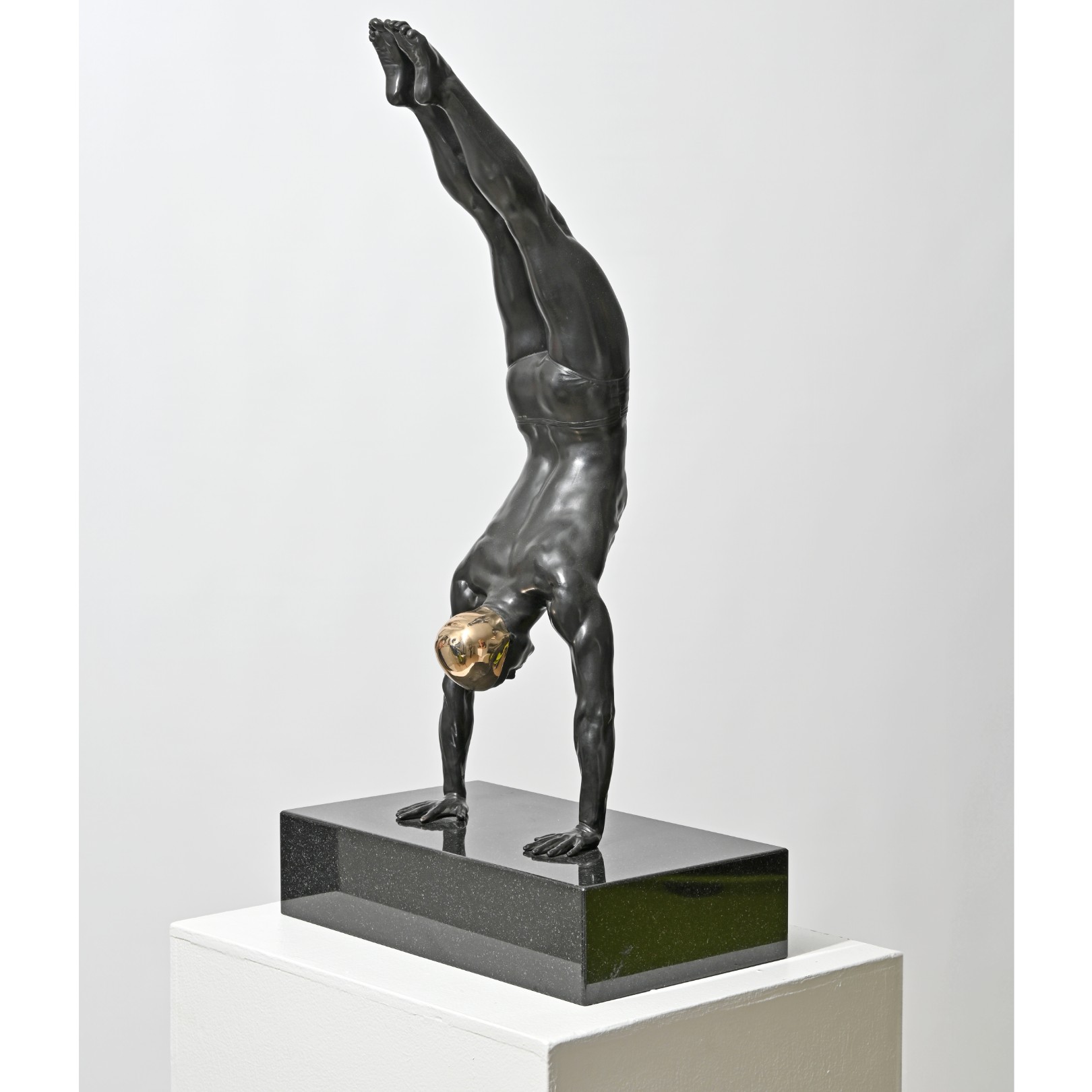 THE DIVER TABLE TOP - CAROLE FEUERMAN - Galeries Bartoux